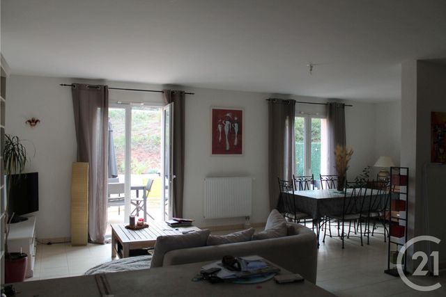 maison à louer - 4 pièces - 95.0 m2 - POURCIEUX - 83 - PROVENCE-ALPES-COTE-D-AZUR - Century 21 S.C.A Immobilier maison à louer - 4 pièces - 95.0 m2 - POURCIEUX - 83 - PROVENCE-ALPES-COTE-D-AZUR - Century 21 S.C.A Immobilier