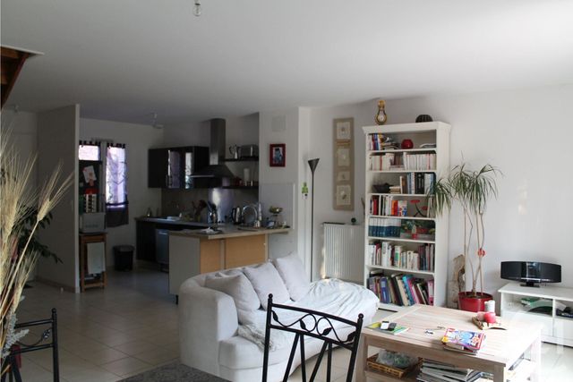 maison à louer - 4 pièces - 95.0 m2 - POURCIEUX - 83 - PROVENCE-ALPES-COTE-D-AZUR - Century 21 S.C.A Immobilier maison à louer - 4 pièces - 95.0 m2 - POURCIEUX - 83 - PROVENCE-ALPES-COTE-D-AZUR - Century 21 S.C.A Immobilier