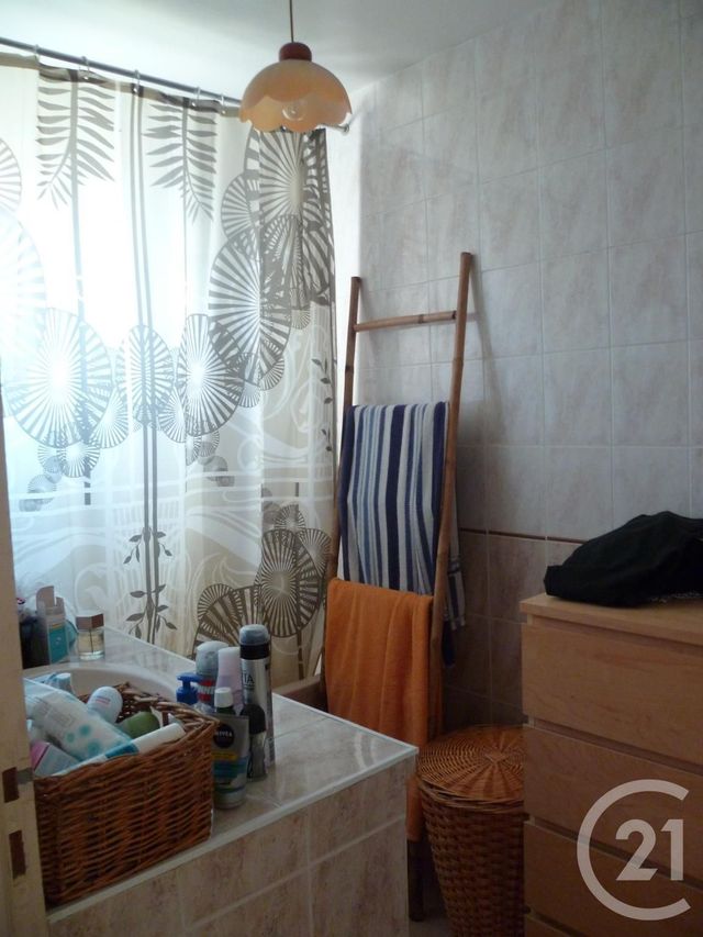 maison à vendre - 4 pièces - 76.0 m2 - POURRIERES - 83 - PROVENCE-ALPES-COTE-D-AZUR - Century 21 S.C.A Immobilier maison à vendre - 4 pièces - 76.0 m2 - POURRIERES - 83 - PROVENCE-ALPES-COTE-D-AZUR - Century 21 S.C.A Immobilier