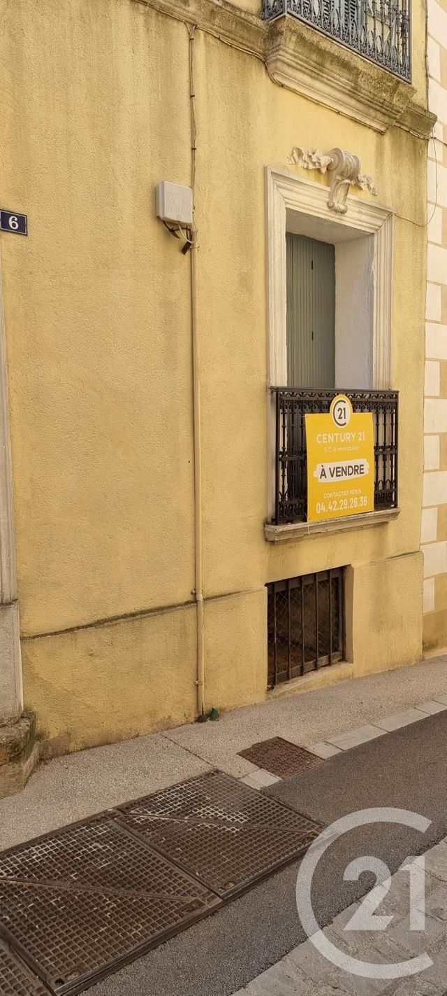 Afficher la photo en grand immeuble à vendre - 118.16 m2 - PUYLOUBIER - 13 - PROVENCE-ALPES-COTE-D-AZUR - Century 21 S.C.A Immobilier