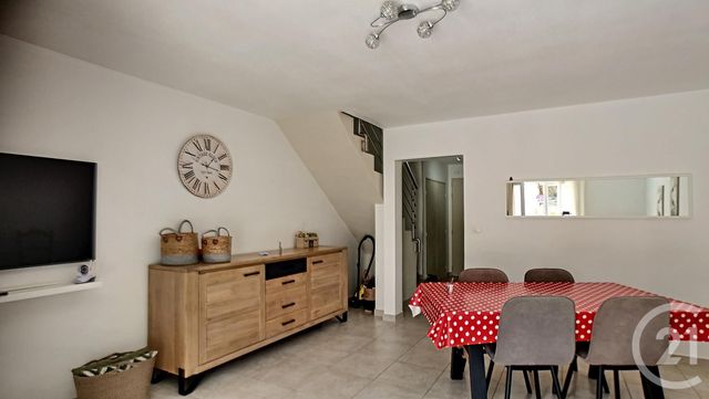 maison à vendre - 5 pièces - 80.22 m2 - TRETS - 13 - PROVENCE-ALPES-COTE-D-AZUR - Century 21 S.C.A Immobilier maison à vendre - 5 pièces - 80.22 m2 - TRETS - 13 - PROVENCE-ALPES-COTE-D-AZUR - Century 21 S.C.A Immobilier