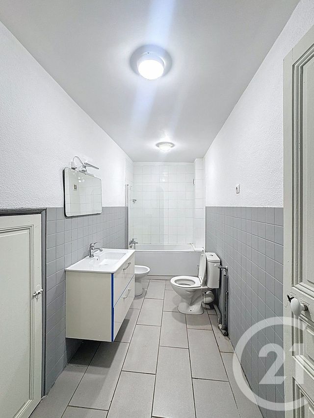 immeuble à vendre - 187.96 m2 - TRETS - 13 - PROVENCE-ALPES-COTE-D-AZUR - Century 21 S.C.A Immobilier