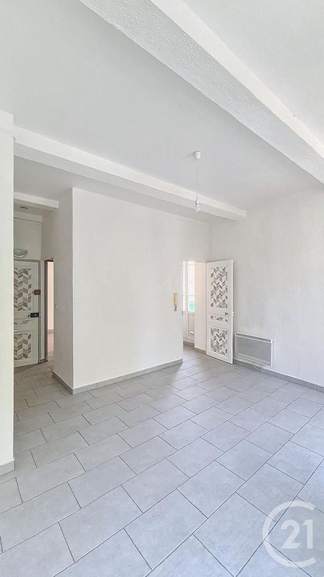 immeuble à vendre - 110.0 m2 - TRETS - 13 - PROVENCE-ALPES-COTE-D-AZUR - Century 21 S.C.A Immobilier