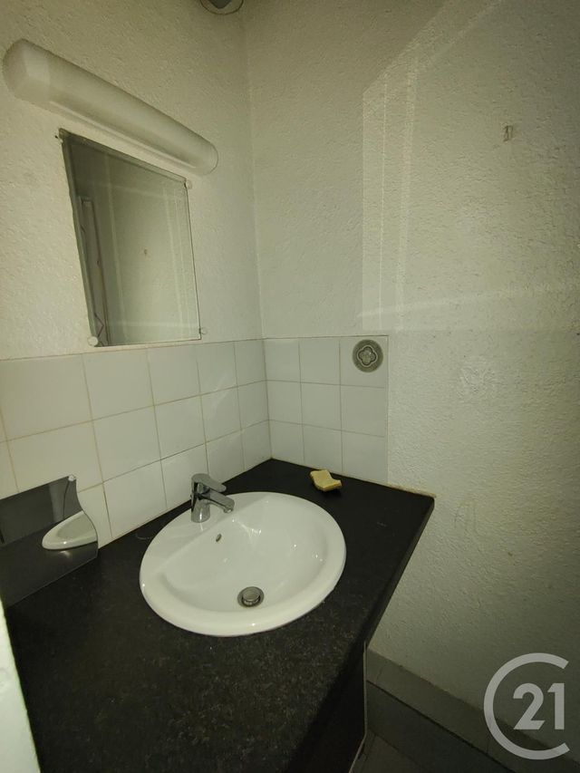 immeuble à vendre - 110.0 m2 - TRETS - 13 - PROVENCE-ALPES-COTE-D-AZUR - Century 21 S.C.A Immobilier