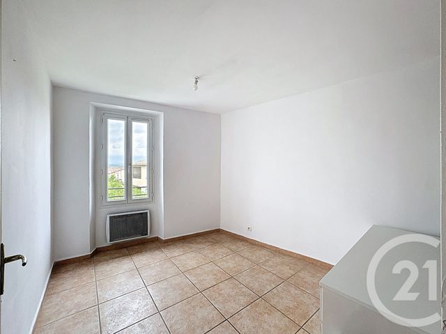 Appartement T3 à vendre - 3 pièces - 55.14 m2 - TRETS - 13 - PROVENCE-ALPES-COTE-D-AZUR - Century 21 S.C.A Immobilier