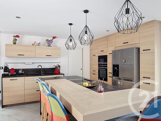 maison à vendre - 5 pièces - 143.0 m2 - POURCIEUX - 83 - PROVENCE-ALPES-COTE-D-AZUR - Century 21 S.C.A Immobilier