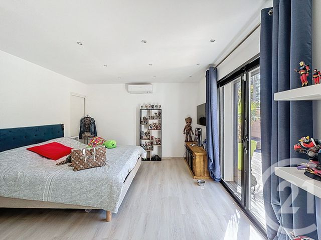 maison à vendre - 5 pièces - 143.0 m2 - POURCIEUX - 83 - PROVENCE-ALPES-COTE-D-AZUR - Century 21 S.C.A Immobilier