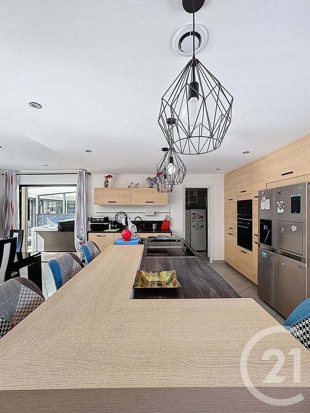 maison à vendre - 5 pièces - 143.0 m2 - POURCIEUX - 83 - PROVENCE-ALPES-COTE-D-AZUR - Century 21 S.C.A Immobilier