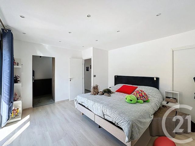 maison à vendre - 5 pièces - 143.0 m2 - POURCIEUX - 83 - PROVENCE-ALPES-COTE-D-AZUR - Century 21 S.C.A Immobilier