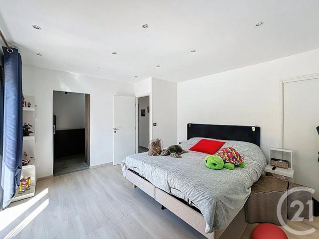 maison à vendre - 5 pièces - 143.0 m2 - POURCIEUX - 83 - PROVENCE-ALPES-COTE-D-AZUR - Century 21 S.C.A Immobilier