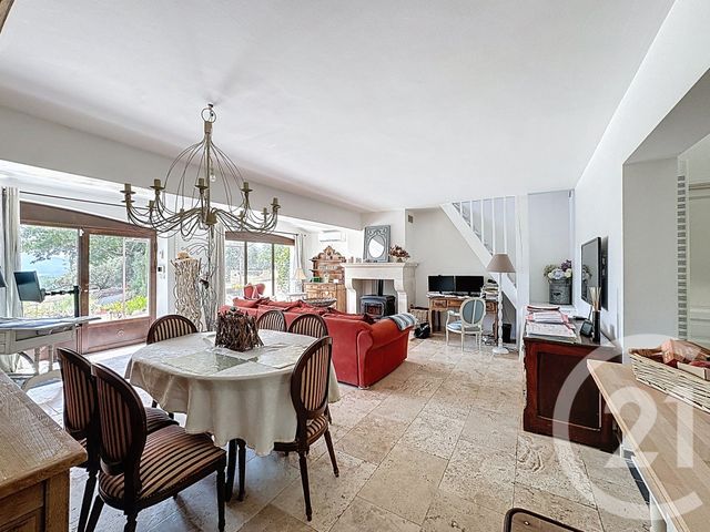 maison à vendre - 7 pièces - 176.78 m2 - PUYLOUBIER - 13 - PROVENCE-ALPES-COTE-D-AZUR - Century 21 S.C.A Immobilier