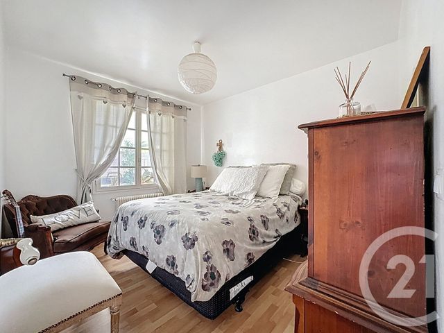 maison à vendre - 7 pièces - 176.78 m2 - PUYLOUBIER - 13 - PROVENCE-ALPES-COTE-D-AZUR - Century 21 S.C.A Immobilier