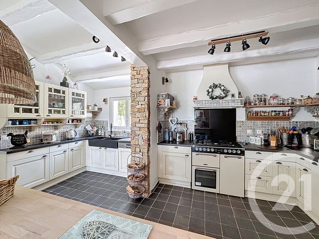 maison à vendre - 7 pièces - 176.78 m2 - PUYLOUBIER - 13 - PROVENCE-ALPES-COTE-D-AZUR - Century 21 S.C.A Immobilier