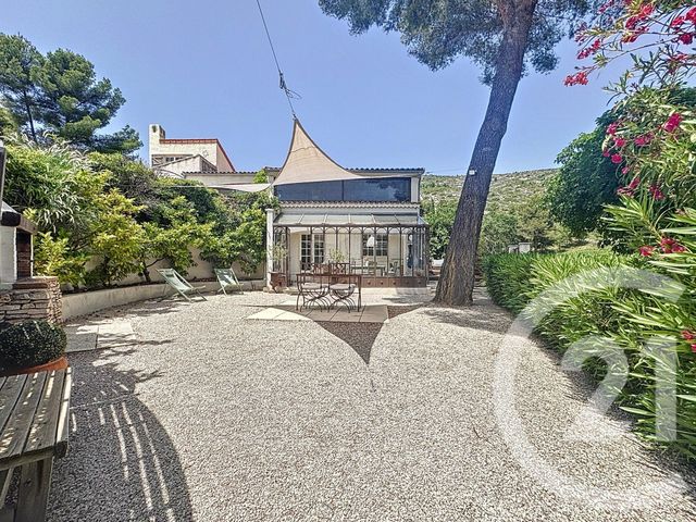 maison à vendre - 7 pièces - 176.78 m2 - PUYLOUBIER - 13 - PROVENCE-ALPES-COTE-D-AZUR - Century 21 S.C.A Immobilier