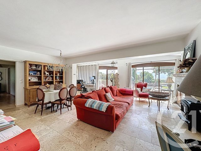 maison à vendre - 7 pièces - 176.78 m2 - PUYLOUBIER - 13 - PROVENCE-ALPES-COTE-D-AZUR - Century 21 S.C.A Immobilier