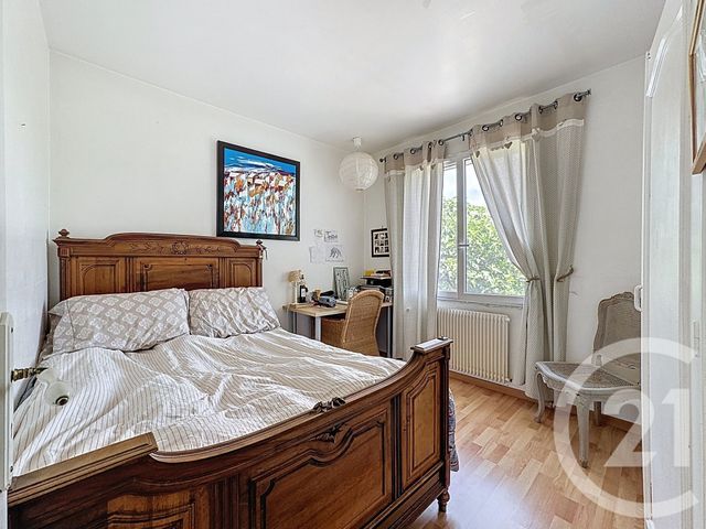 maison à vendre - 7 pièces - 176.78 m2 - PUYLOUBIER - 13 - PROVENCE-ALPES-COTE-D-AZUR - Century 21 S.C.A Immobilier