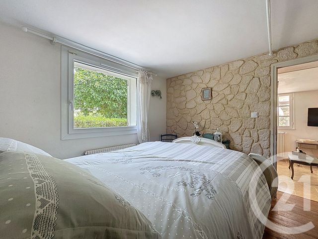 maison à vendre - 7 pièces - 176.78 m2 - PUYLOUBIER - 13 - PROVENCE-ALPES-COTE-D-AZUR - Century 21 S.C.A Immobilier