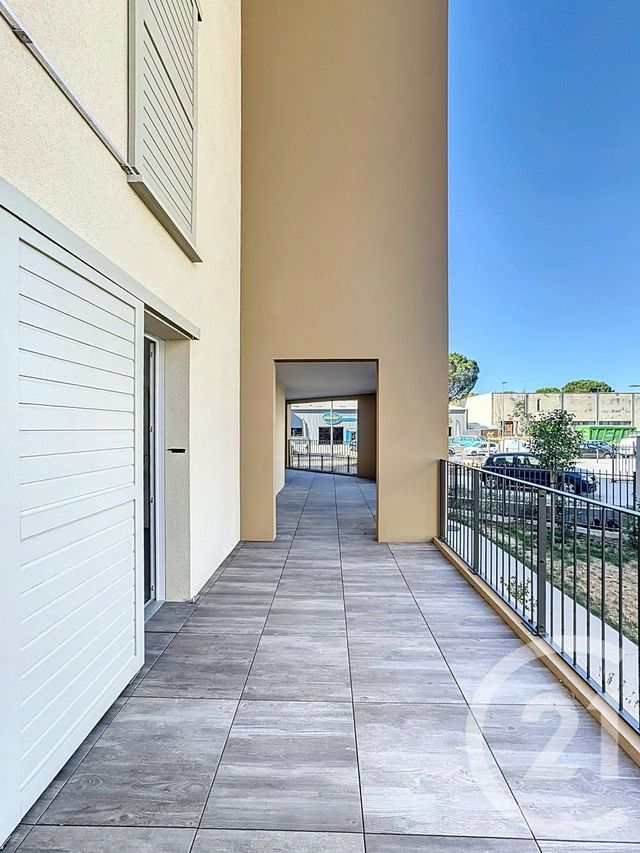 Appartement F3 à vendre - 3 pièces - 60.78 m2 - TRETS - 13 - PROVENCE-ALPES-COTE-D-AZUR - Century 21 S.C.A Immobilier