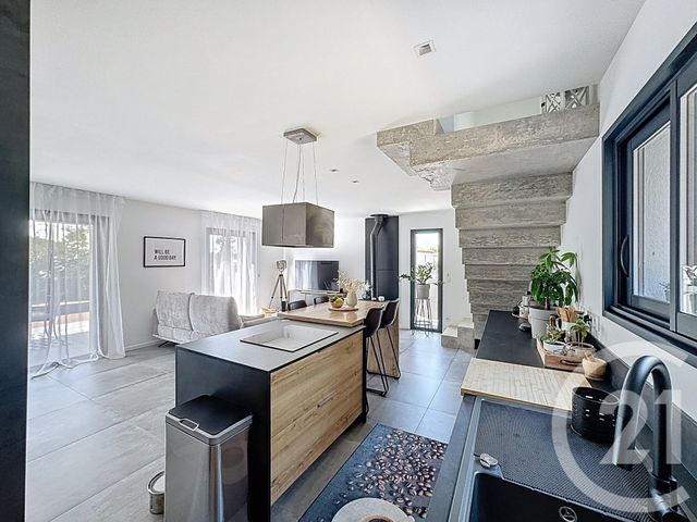 maison à vendre - 5 pièces - 107.0 m2 - BRIGNOLES - 83 - PROVENCE-ALPES-COTE-D-AZUR - Century 21 S.C.A Immobilier