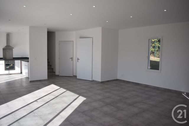 maison à louer - 4 pièces - 125.0 m2 - PUYLOUBIER - 13 - PROVENCE-ALPES-COTE-D-AZUR - Century 21 S.C.A Immobilier