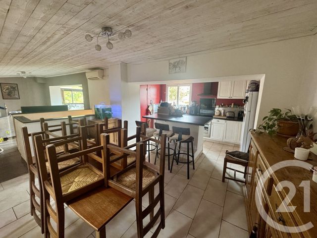 maison à vendre - 6 pièces - 117.38 m2 - ROQUEVAIRE - 13 - PROVENCE-ALPES-COTE-D-AZUR - Century 21 S.C.A Immobilier