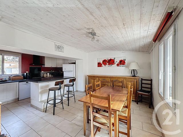 maison à vendre - 6 pièces - 117.38 m2 - ROQUEVAIRE - 13 - PROVENCE-ALPES-COTE-D-AZUR - Century 21 S.C.A Immobilier