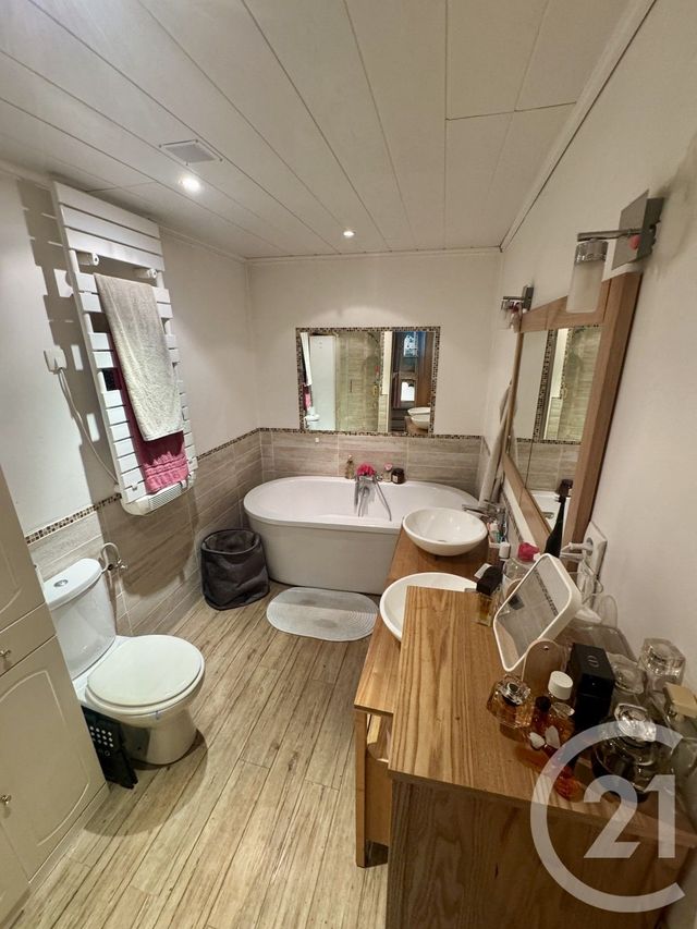 maison à vendre - 6 pièces - 117.38 m2 - ROQUEVAIRE - 13 - PROVENCE-ALPES-COTE-D-AZUR - Century 21 S.C.A Immobilier