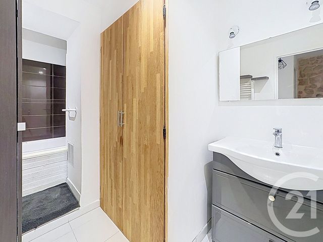 maison à vendre - 3 pièces - 75.0 m2 - POURCIEUX - 83 - PROVENCE-ALPES-COTE-D-AZUR - Century 21 S.C.A Immobilier