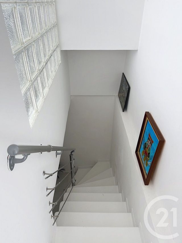 maison à vendre - 3 pièces - 75.0 m2 - POURCIEUX - 83 - PROVENCE-ALPES-COTE-D-AZUR - Century 21 S.C.A Immobilier