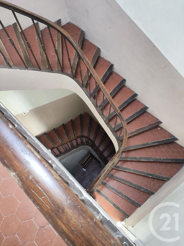 Appartement à louer - 3 pièces - 87.89 m2 - TRETS - 13 - PROVENCE-ALPES-COTE-D-AZUR - Century 21 S.C.A Immobilier