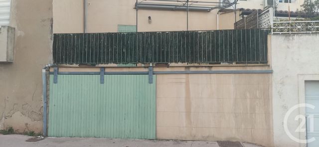 Appartement à louer - 3 pièces - 49.75 m2 - TRETS - 13 - PROVENCE-ALPES-COTE-D-AZUR - Century 21 S.C.A Immobilier