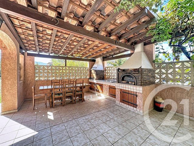 maison à vendre - 6 pièces - 140.0 m2 - TRETS - 13 - PROVENCE-ALPES-COTE-D-AZUR - Century 21 S.C.A Immobilier