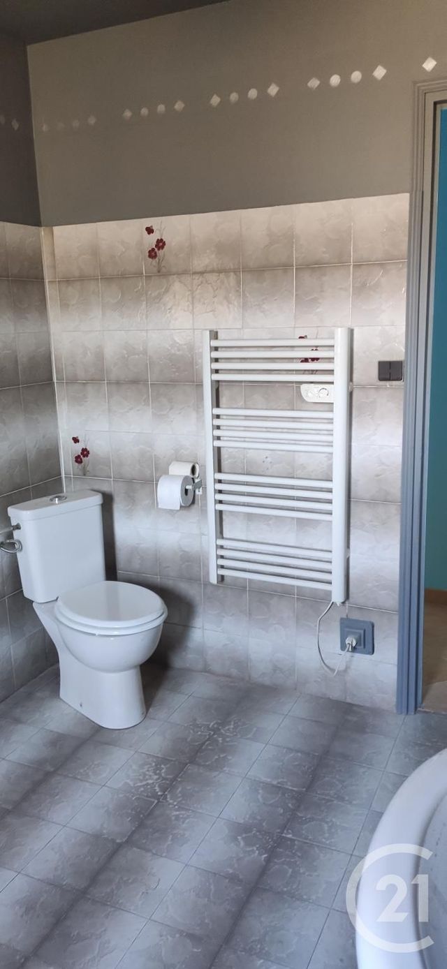 maison à louer - 3 pièces - 58.0 m2 - TRETS - 13 - PROVENCE-ALPES-COTE-D-AZUR - Century 21 S.C.A Immobilier