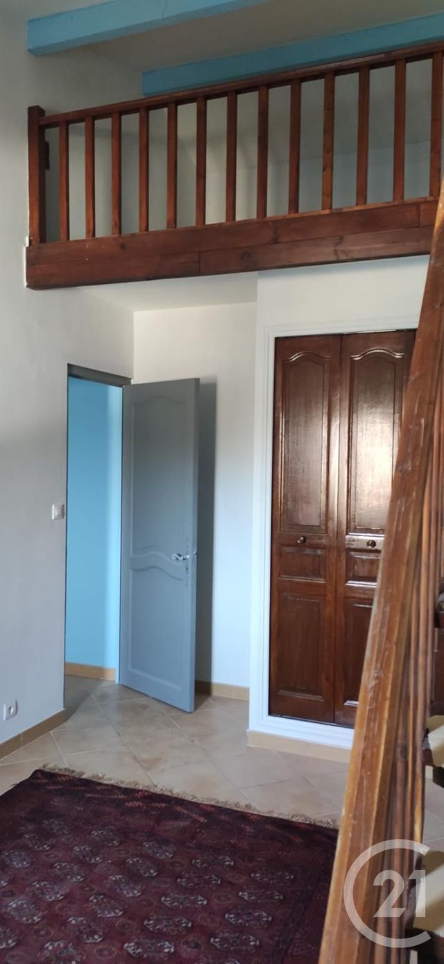 maison à louer - 3 pièces - 58.0 m2 - TRETS - 13 - PROVENCE-ALPES-COTE-D-AZUR - Century 21 S.C.A Immobilier