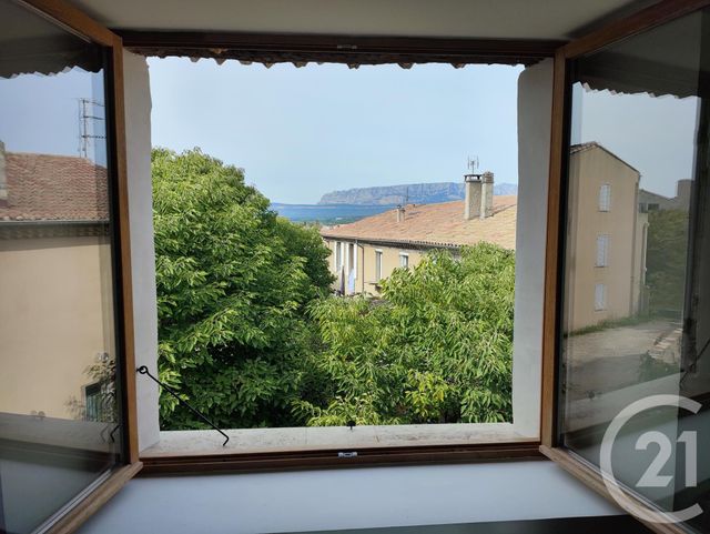 Appartement T1 à louer - 1 pièce - 48.2 m2 - TRETS - 13 - PROVENCE-ALPES-COTE-D-AZUR - Century 21 S.C.A Immobilier