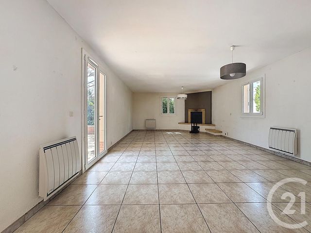 maison à vendre - 6 pièces - 168.0 m2 - TRETS - 13 - PROVENCE-ALPES-COTE-D-AZUR - Century 21 S.C.A Immobilier