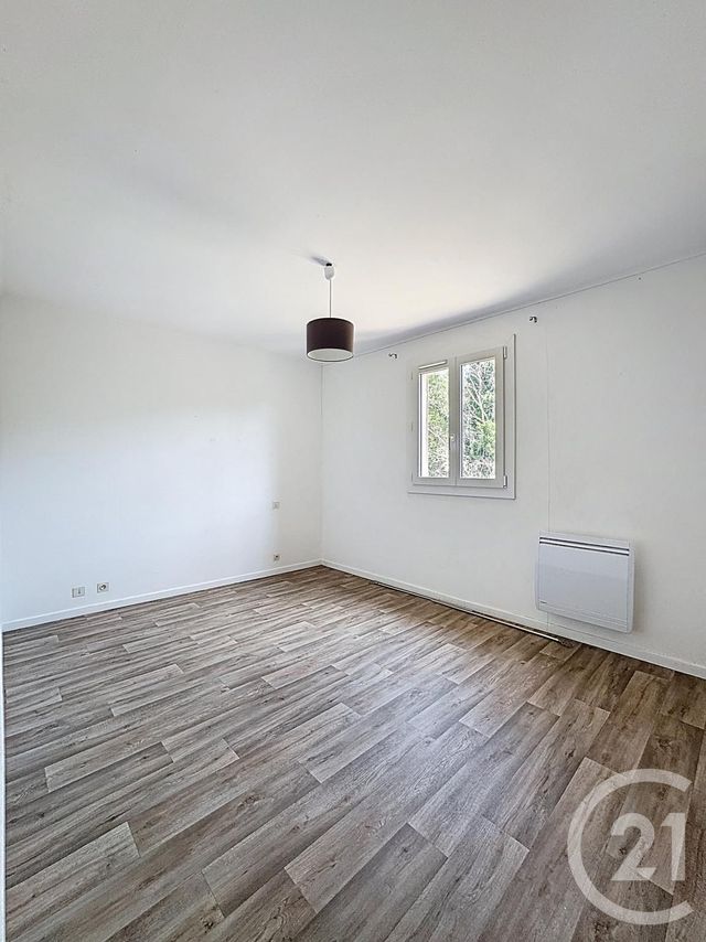 maison à vendre - 6 pièces - 168.0 m2 - TRETS - 13 - PROVENCE-ALPES-COTE-D-AZUR - Century 21 S.C.A Immobilier