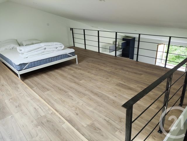Appartement T1 à louer - 1 pièce - 48.2 m2 - TRETS - 13 - PROVENCE-ALPES-COTE-D-AZUR - Century 21 S.C.A Immobilier