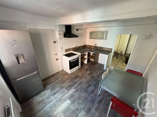 Appartement à louer - 2 pièces - 32.15 m2 - BARJOLS - 83 - PROVENCE-ALPES-COTE-D-AZUR - Century 21 S.C.A Immobilier