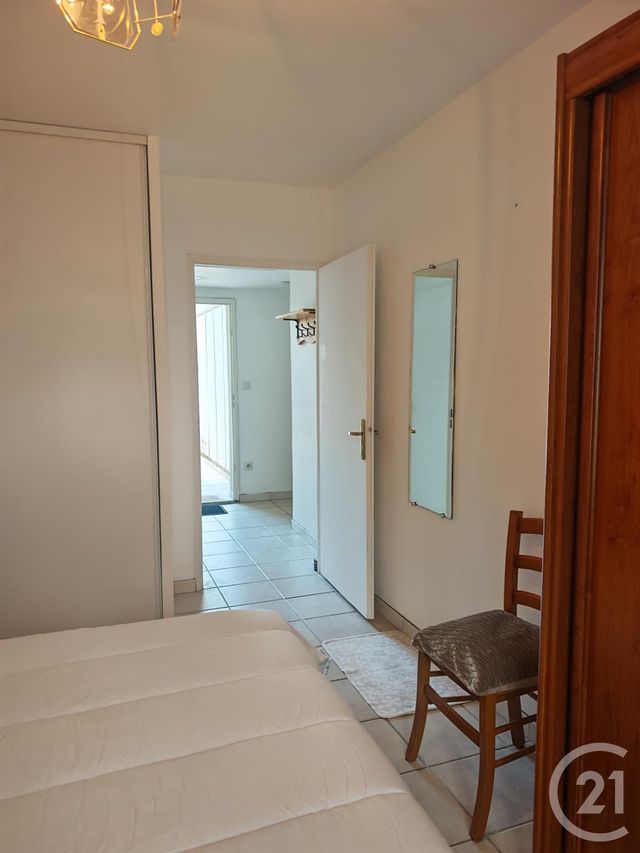Appartement à louer - 2 pièces - 49.41 m2 - ROUSSET - 13 - PROVENCE-ALPES-COTE-D-AZUR - Century 21 S.C.A Immobilier