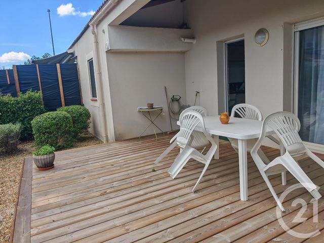 Appartement à louer - 2 pièces - 49.41 m2 - ROUSSET - 13 - PROVENCE-ALPES-COTE-D-AZUR - Century 21 S.C.A Immobilier