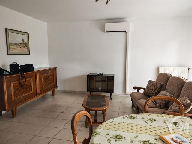 Appartement à louer - 2 pièces - 49.41 m2 - ROUSSET - 13 - PROVENCE-ALPES-COTE-D-AZUR - Century 21 S.C.A Immobilier