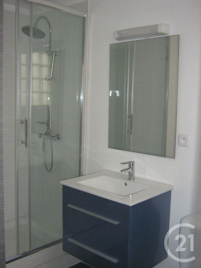 Appartement Studio à louer - 1 pièce - 19.14 m2 - TRETS - 13 - PROVENCE-ALPES-COTE-D-AZUR - Century 21 S.C.A Immobilier