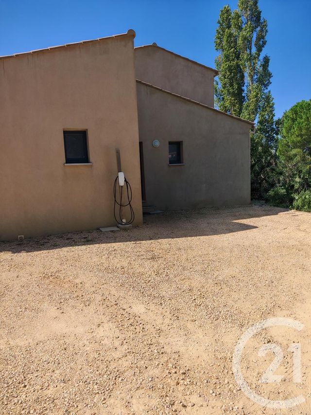maison à louer - 3 pièces - 77.5 m2 - POURRIERES - 83 - PROVENCE-ALPES-COTE-D-AZUR - Century 21 S.C.A Immobilier