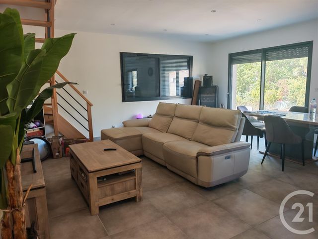 maison à louer - 3 pièces - 77.5 m2 - POURRIERES - 83 - PROVENCE-ALPES-COTE-D-AZUR - Century 21 S.C.A Immobilier