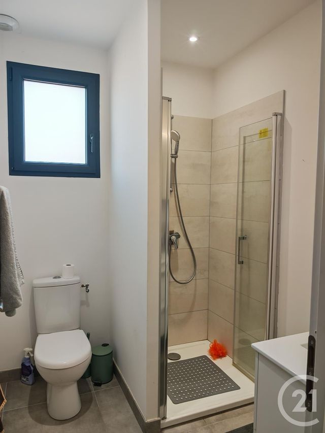 maison à louer - 3 pièces - 77.5 m2 - POURRIERES - 83 - PROVENCE-ALPES-COTE-D-AZUR - Century 21 S.C.A Immobilier